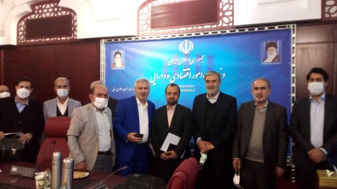 جلسه نمایندگان شیراز با وزیر اقتصاد