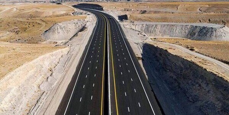 جاده شیراز اصفهان