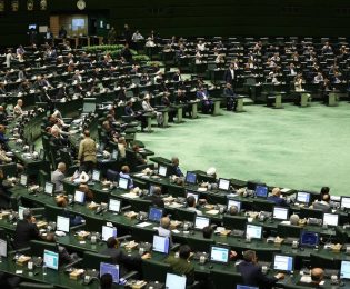 📌 موافقت نمایندگان با بررسی اولویت دار طرح الزام دولت به تعلیق همکاری با آژانس بین المللی…