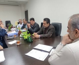 تشکیل جلسه پیگیری واگذاری زمین به دانشگاه‌های فرهنگیان و هنر شیراز